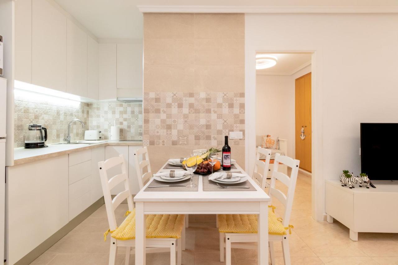 Apartamento Asta Daire Torrevieja Dış mekan fotoğraf