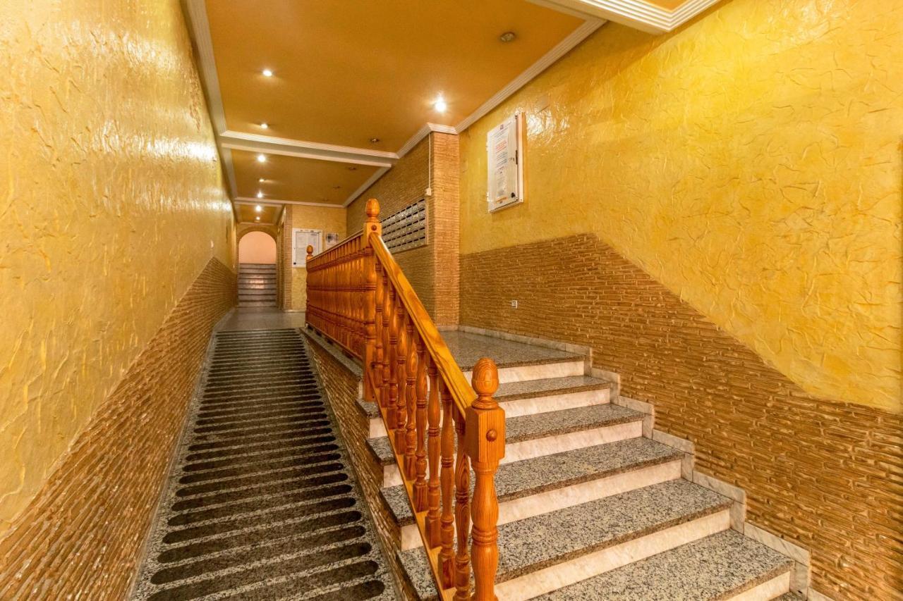 Apartamento Asta Daire Torrevieja Dış mekan fotoğraf