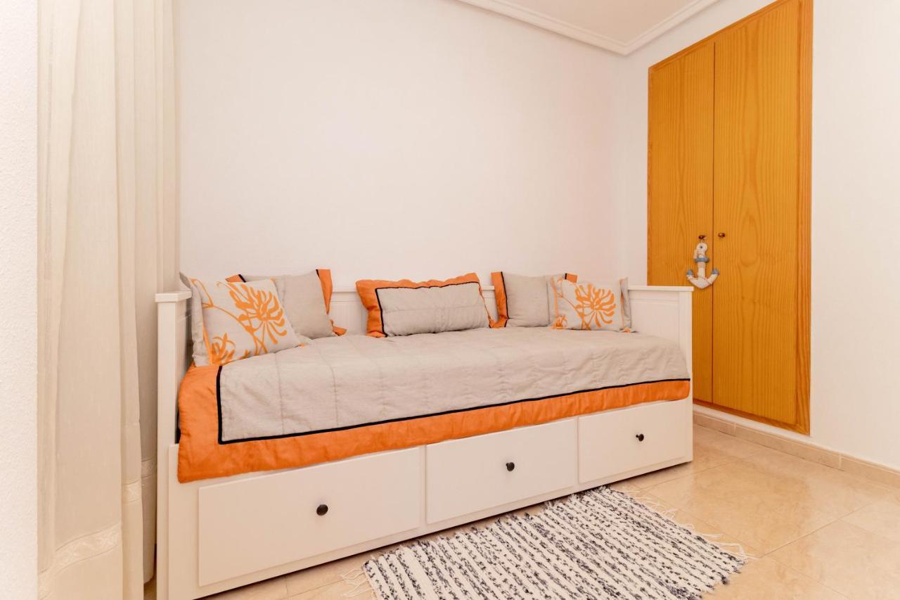 Apartamento Asta Daire Torrevieja Dış mekan fotoğraf